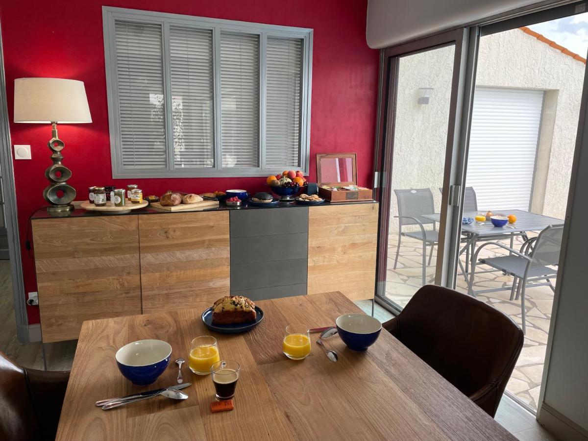 Les Pertuis Rochelais Bed & Breakfast Perigny  Luaran gambar